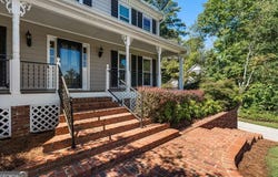 147 Lakeside Drive NW, Kennesaw, GA 30144