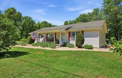 925 MT TORREY RD, LYNDHURST, VA 22952