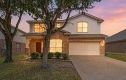 19104 Leigh Ln, Pflugerville, TX 78660