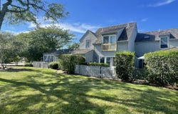33 Landmark Avenue, Mashpee, MA 02649