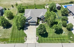 3045 Willow Crk, Rose Hill, KS 67133