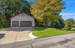 1021 Willow Lane, Howell Twp, MI 48843