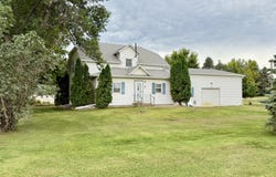 220 Cardinal St SE, Wolsey, SD 57384