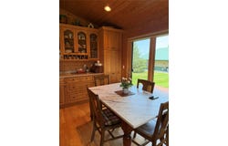 201 385th Avenue, Grinnell, IA 50112