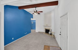 2105 Count Fleet Drive, Arlington, TX 76011
