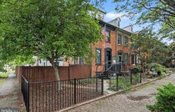 314-316 W NEWTON Avenue, YORK, PA 17401