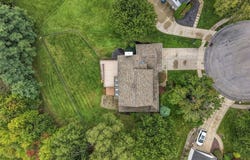 204 Farmview Ct, Cranberry Twp, PA 16066