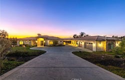 1110 Burnt Rock Way, Templeton, CA 93465