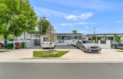 4851 E 8th Ct, Hialeah, FL 33013