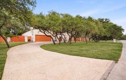 309 Fleetwood Dr, San Antonio, TX 78232