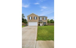 496 Nancy Dr, Shepherdsville, KY 40165