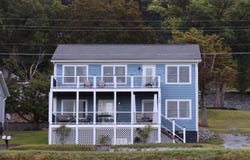 715 AMHERST RD, STAUNTON, VA 24401