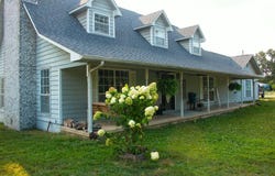 3339 U.S. 63, Koshkonong, MO 65692