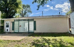 535 N 12TH Avenue, Canton, IL 61520