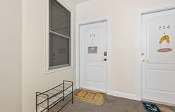 408 E Myrtle Rd, Wildwood Crest, NJ 08260
