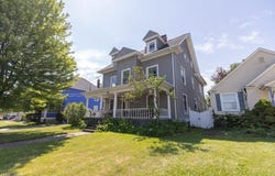 1037 W 8th Street, Lorain, OH 44052