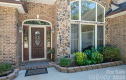 145 Chippawa Drive, Dallas, NC 28034