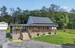 1886 LUTZ HOLLOW, MOUNT JACKSON, VA 22842