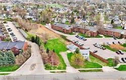 33420 Utica Road, Fraser, MI 48026