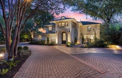 1411 W 10th St, Austin, TX 78703