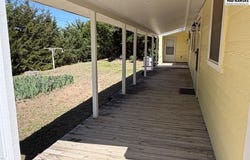5517 E 17th Ave, Hutchinson, KS 67501