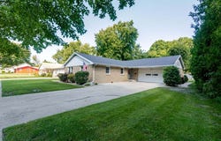 104 E Washington Drive, Leroy, IL 61752