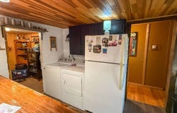208 S Chestnut St, Sutton, WV 26601