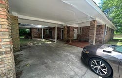 912 N Spring St, WAYNESBORO, MS 39367