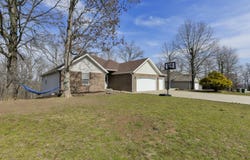 325 Southview Drive, Branson, MO 65616