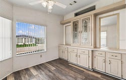 340 CANAL Way, OLDSMAR, FL 34677