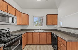 1941 S PIERPONT Drive, Mesa, AZ 85206