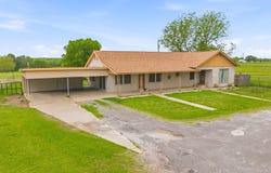 7450 E Highway 6, De Leon, TX 76444