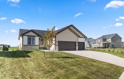 1315 NW Yorktown Drive, Waukee, IA 50263