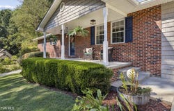 413 Greenbrook Circle, Unicoi, TN 37692
