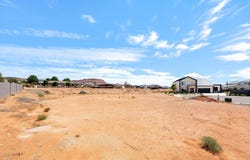 711 E Crew Ct, Washington, UT 84780