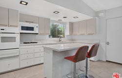 1647 S Andee Dr, Palm Springs, CA 92264