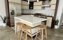2155 Washington Ct, Miami Beach, FL 33139