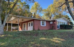 213 Pendleton Branch Road, Olympia, KY 40358