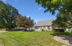 111 Sunnybrook Drive, Manchester, CT 06040