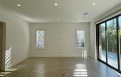 125 Avento, Irvine, CA 92602
