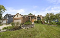 394 Meadow View Drive, Powell, OH 43065
