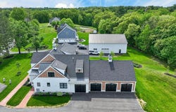 124 Main St, Westford, MA 01886