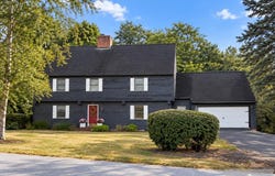 648 Sedge Wren, BLUEFIELD, VA 24605