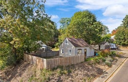 330 Leeds Street, Akron, OH 44305