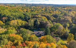 24 Pickering Lane, Troy, NY 12180