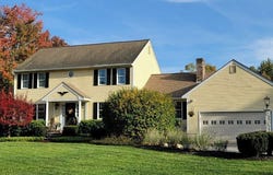 6 Flint Meadow Dr, Brookline, NH 03033