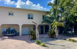 917 Red Bird Road, Key Largo, FL 33037