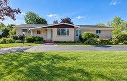 60 E Square Lake Road, Bloomfield Twp, MI 48304