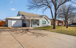 1009 Cherry Avenue, Dalhart, TX 79022