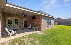 126 EAGLE POINT Road, Leesville, LA 71446